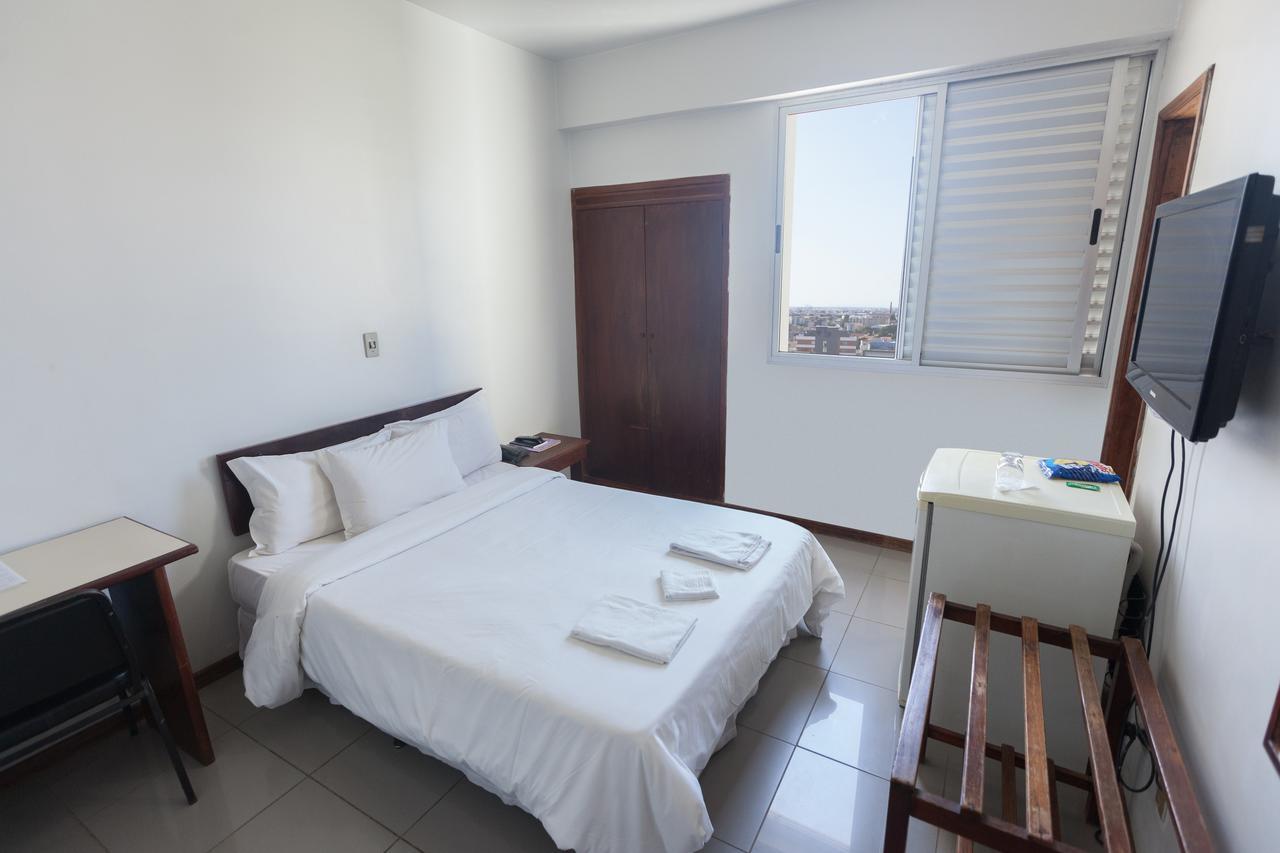 Nobre Hotel Montes Claros Exteriör bild