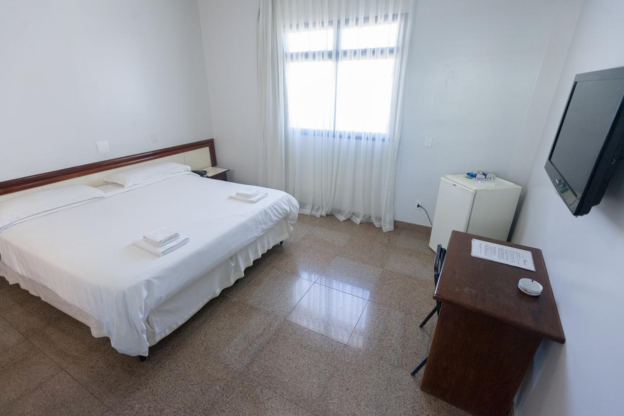 Nobre Hotel Montes Claros Exteriör bild