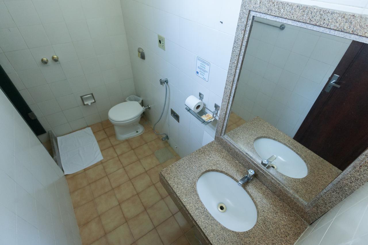 Nobre Hotel Montes Claros Exteriör bild